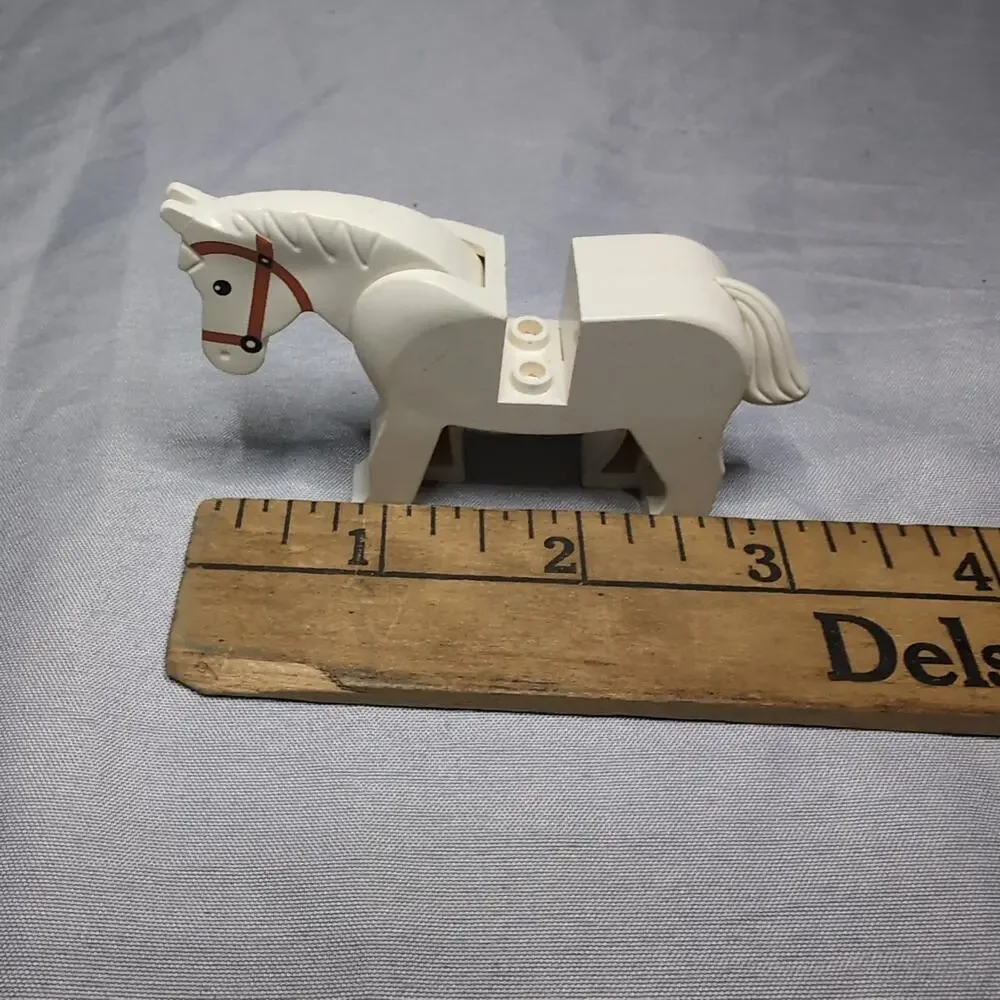 LEGO White Horse Brown Bridle Black Eyes Vintage Movable Head Replacement